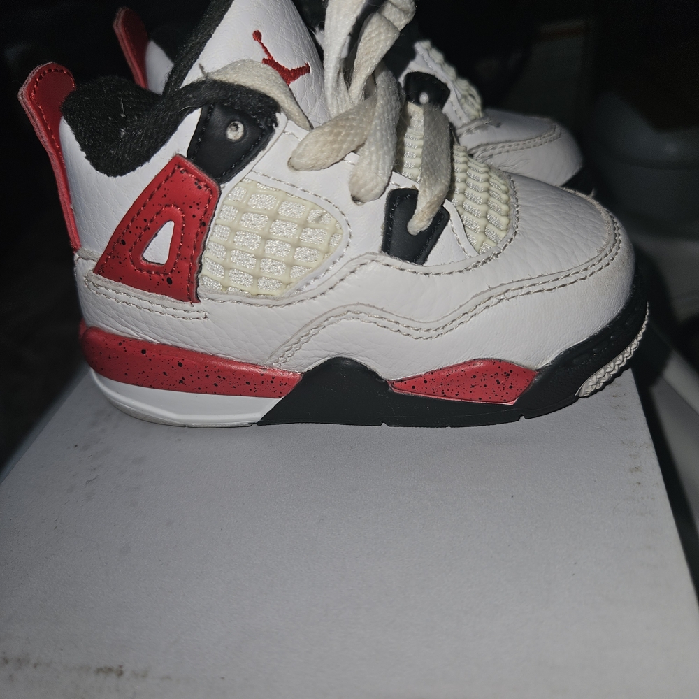 Kids' Jordan  Retro 4 Sneakers - White and Red